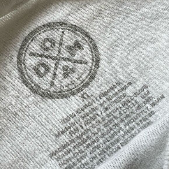 See The Good In All Things shirt, size XL - Picture 3 of 3